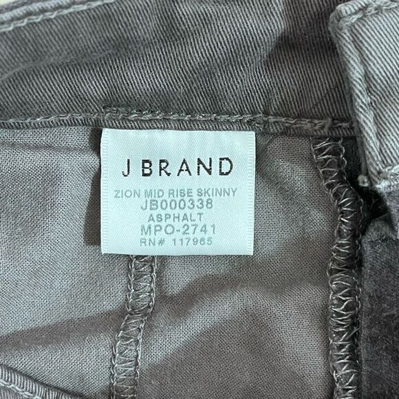 J. Brand Zion Velvet Crop Skinny Jeans in Asphalt Size 26 - Picture 13 of 14